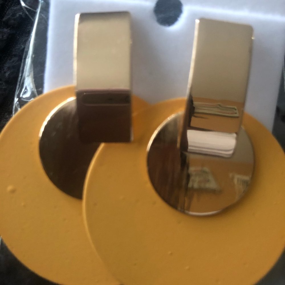 Earring